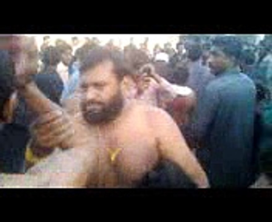 Zanjeer Zani at Garhi Yasin 10th Muhramm 2015-2016