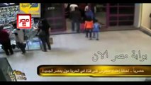 شاهد .. لحظة اعتداء متحرش على فتاة مول الحرية  في مصر الجديدة