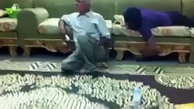 whatsapp latest funny videos old man jumped off surprised by grandson