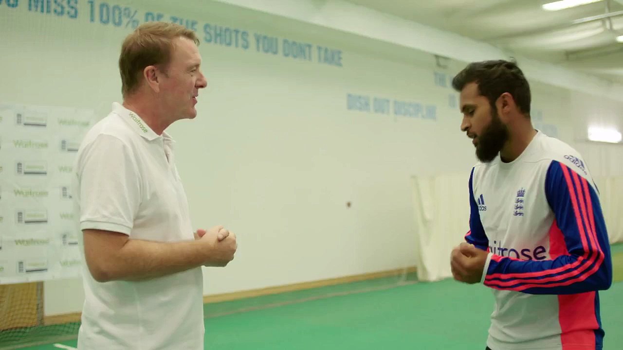 England spin bowler Adil Rashid - how to get your run up right