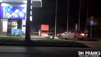 Zombie Resurrection Scare Prank Halloween