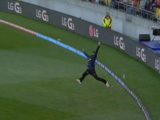 Top 10 Catches in Cricket World Cup 2015