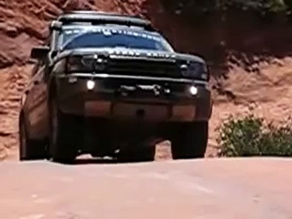 Range Rover Sport on Lions Back, Utah