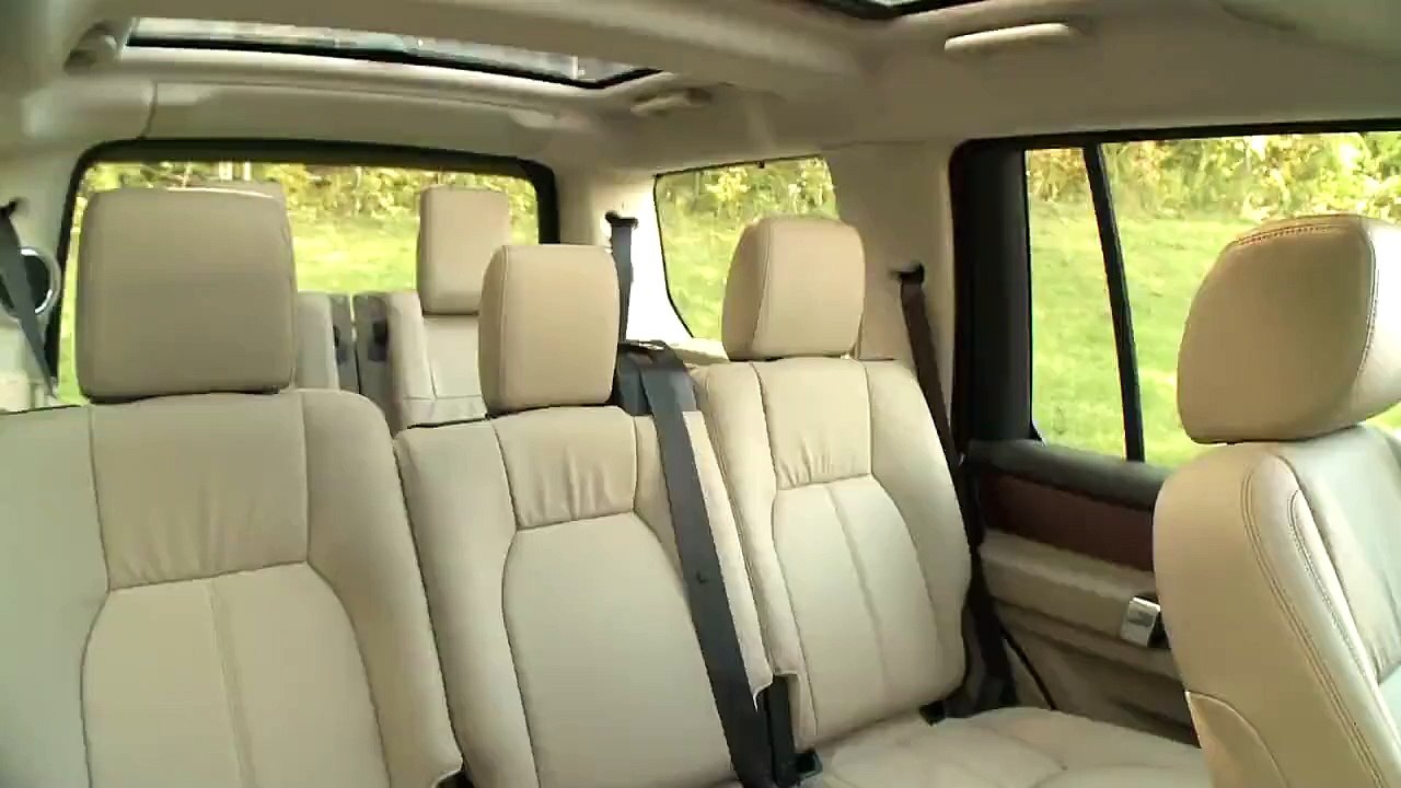 New Land Rover Freelander LR2 2010 off road and general views [HD]