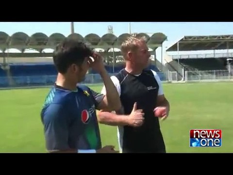 Yasir Shah bowling session with Shane Warne at Sharjah Cricket Association Stadium