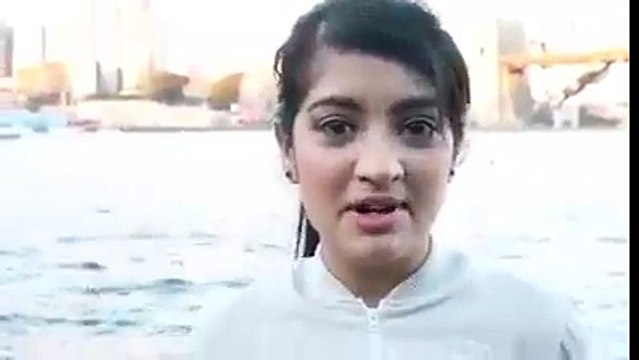 سمندر کے کنارے ۔۔ پنجابی گانا گانےکا اپنا مزہ ہے