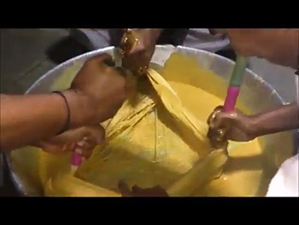 Making of Soan Papdi - Indian Sweet -  This is why you should respect Soan Papadi until your last breath