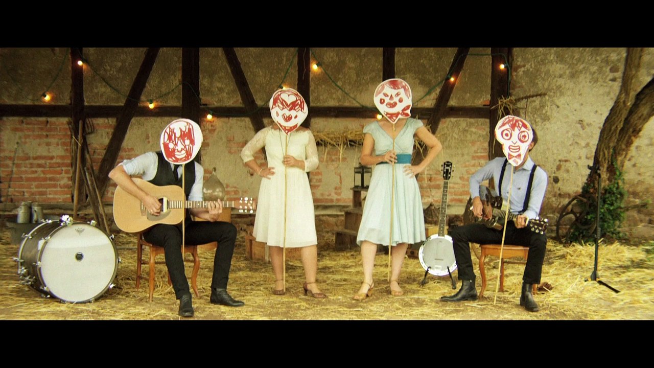 Backyard Folk Club sort son premier disque