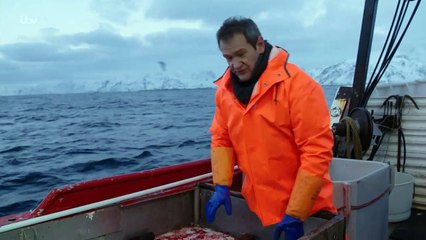 Alexander Armstrong In The Land Of The Midnight Sun 1of3 720p