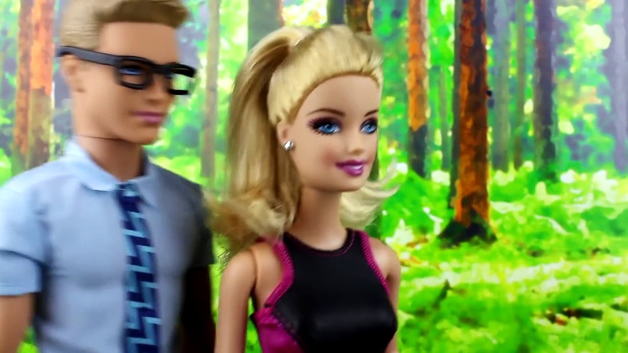 Barbie in Princess Power Super Sparkle Saves Maleficent.Ursula tries to Kidnap Ken.Frozen