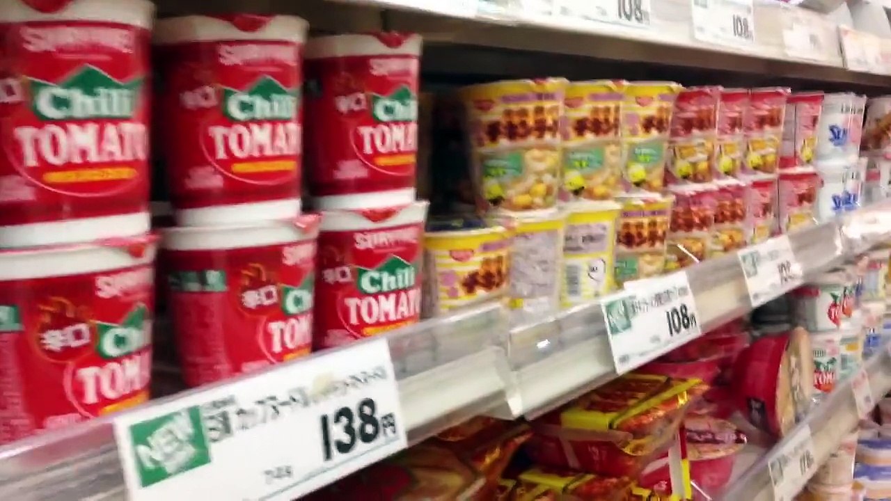 I Love Japan - Season 3 - Episode 2 (Loja de Mangá) - Tsubasa Imamura