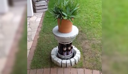 Une cachette à bière insolite dans le jardin