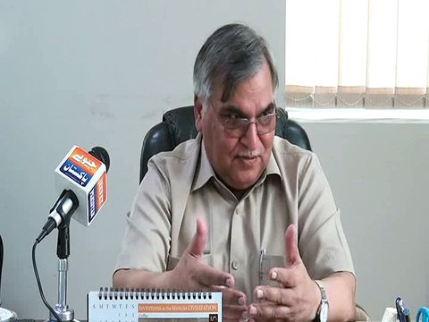 Prof Dr.Abdul Hameed(Dean)University of Management and Technology Lhr Talked with Shakeel Anjum(2)