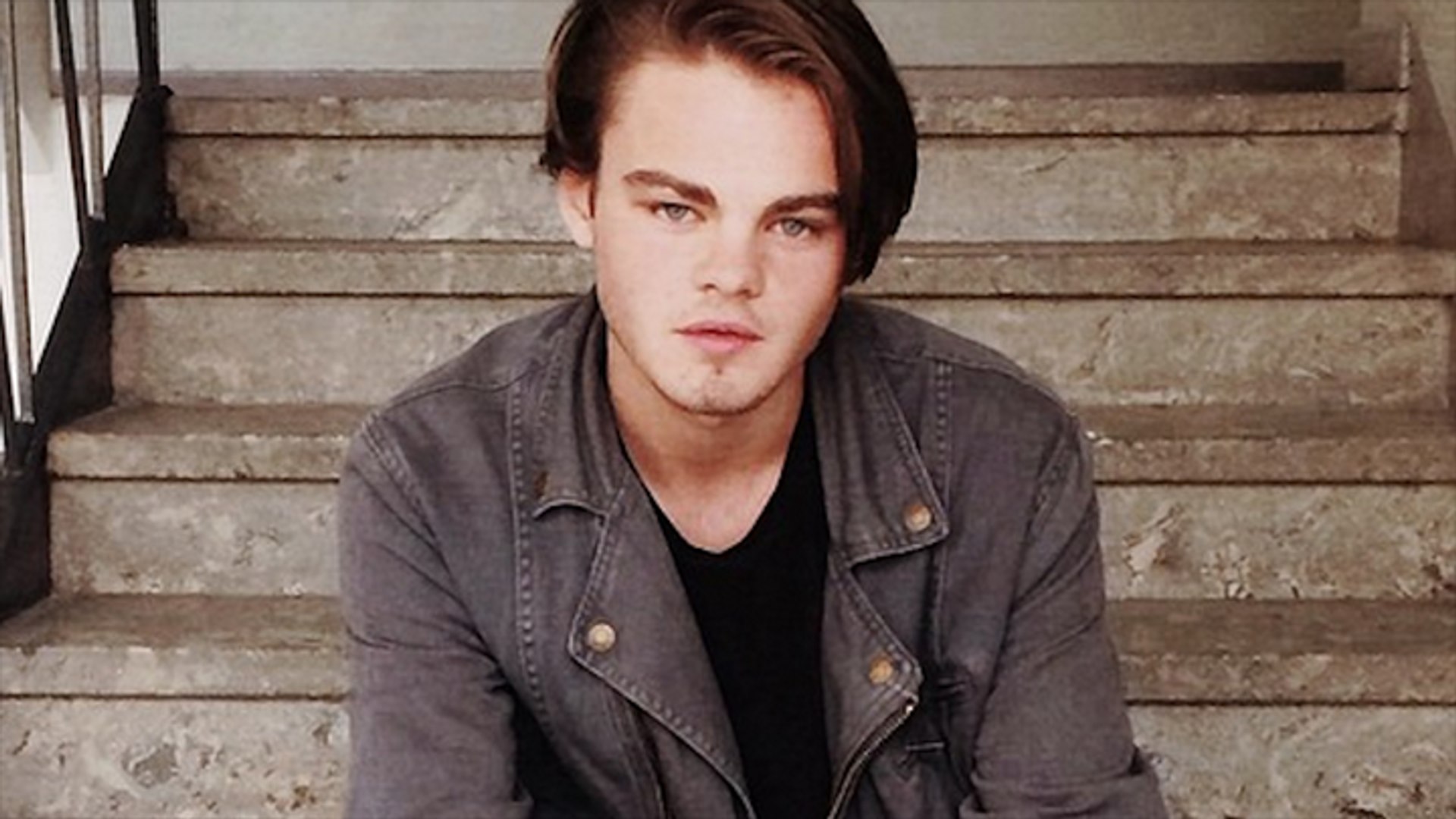 ⁣This Model Looks EXACTLY Like Leonardo DiCaprio | What's Trending Now