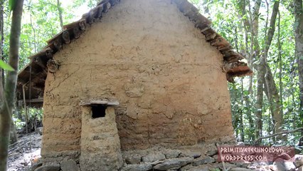 Cheminée et pots - Technologie primitive