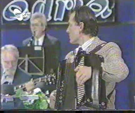 Radmila Misic LIVE - Prokleta je ljubav oteta