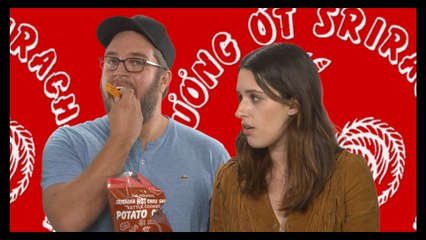 Sriracha Potato Chips Now Exist (Thanks, Internet) - Taste Test! - Food Feeder