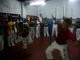 Roda de capoeira no espaço do contra-mestre Pitbull