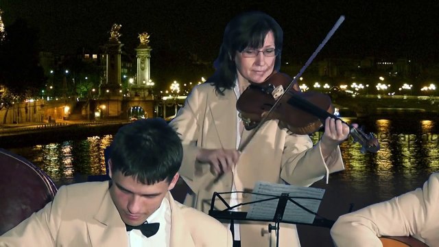 STOMPIN' AT DECCA (Django Reinhardt, Stéphane Grappelli). Jazz-band Retro (Saratov)