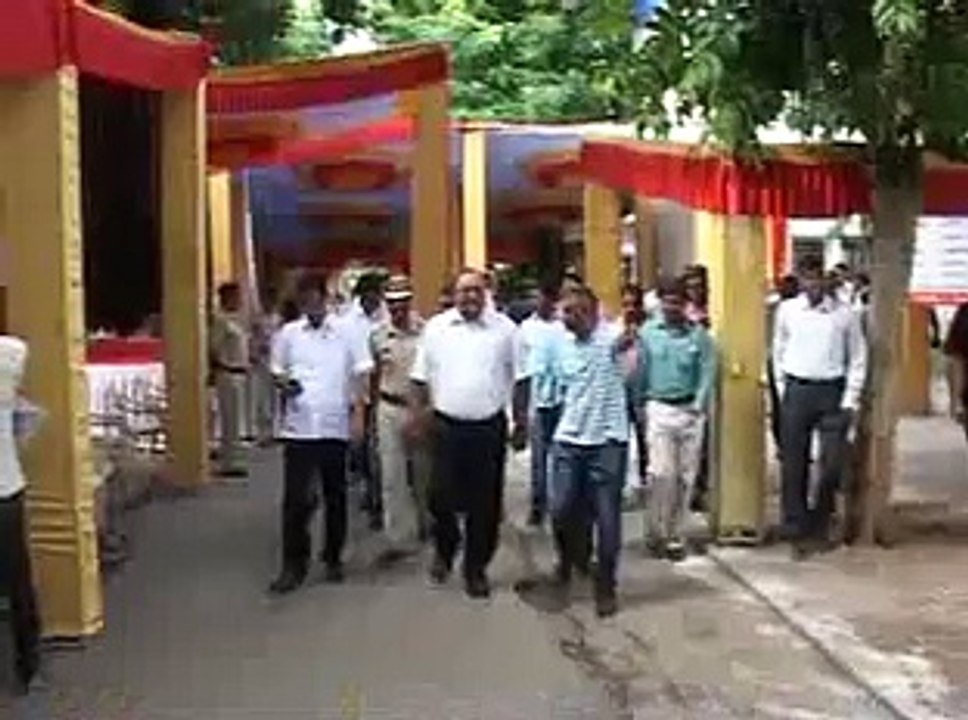 Vadodara Sahay Setu attended by Saurabh Patel