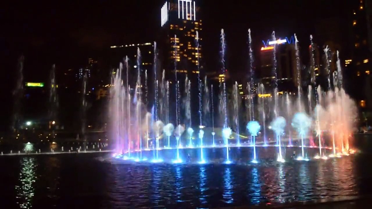 KLCC WATER FOUNTAIN - BUNKFACE SITUASI (HD)