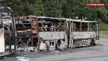 Saint-Guen (22). Une douzaine de bus s'embrasent dans un entrepôt