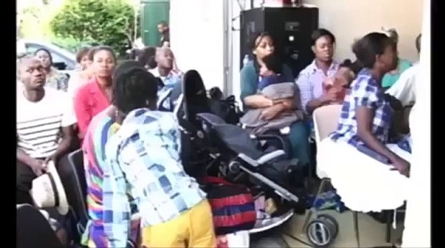 RETOURNONS A L'ETERNEL par Shora Kuetu