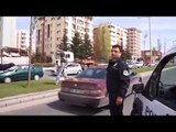 Polisin kapanla bile durduramadığı kadın sürücü, trafiği birbirine kattı