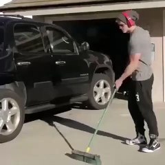 Mon chat fait toujours ça aussi