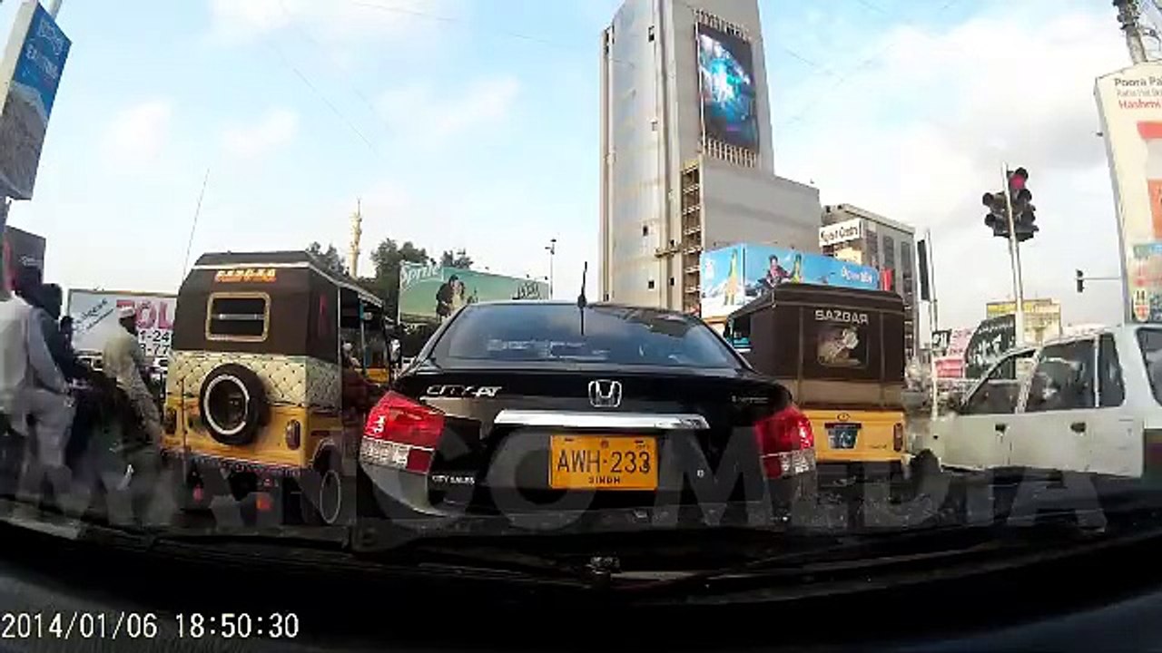 KARACHI TIME-LAPSE