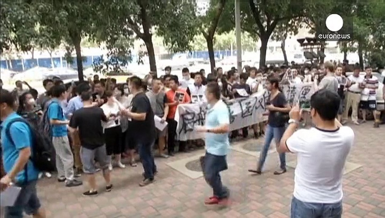 Кількість жертв вибухів у Китаї зросла до 112