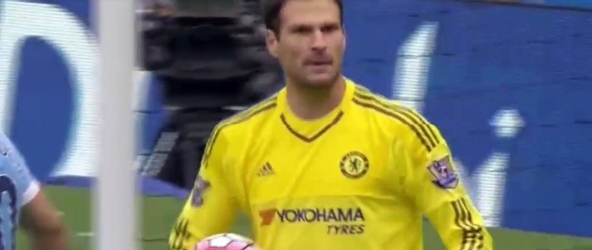 Sergio Aguero shot but Asmir Begovic Great save ~ Man City vs Chelsea