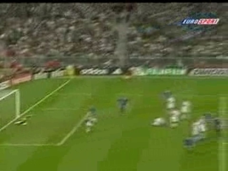 les deux buts de Thuram (France-Croatie)