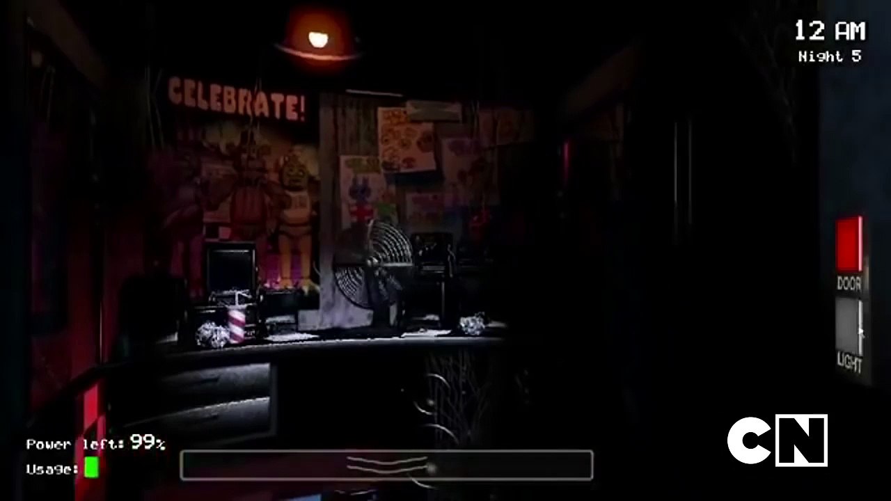 Cyborg Plays Five Nights at Freddy's