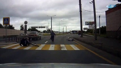 Küçük çocuğu metrelerce uzağa fırlattı