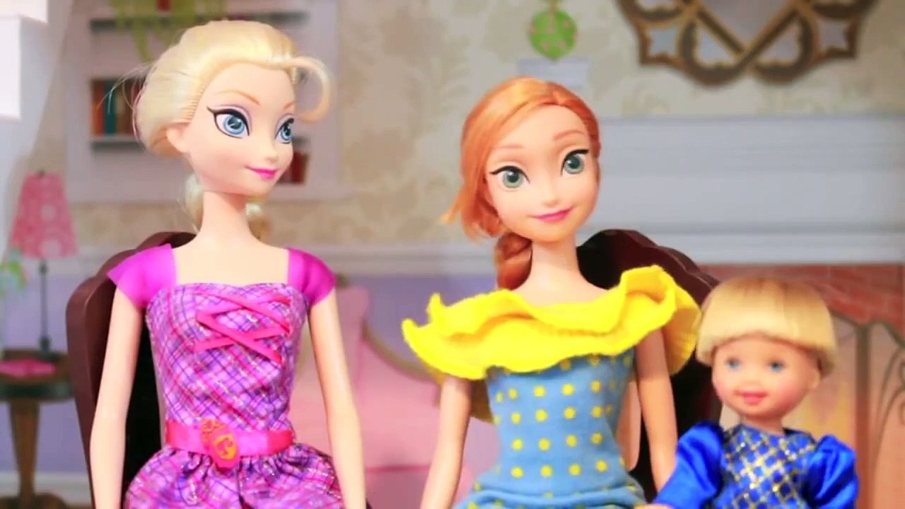 Frozen Elsa takes Cat to Vet Veterinarian Disney Barbie Doll Parody Anna Toby Ken AllToyCollector