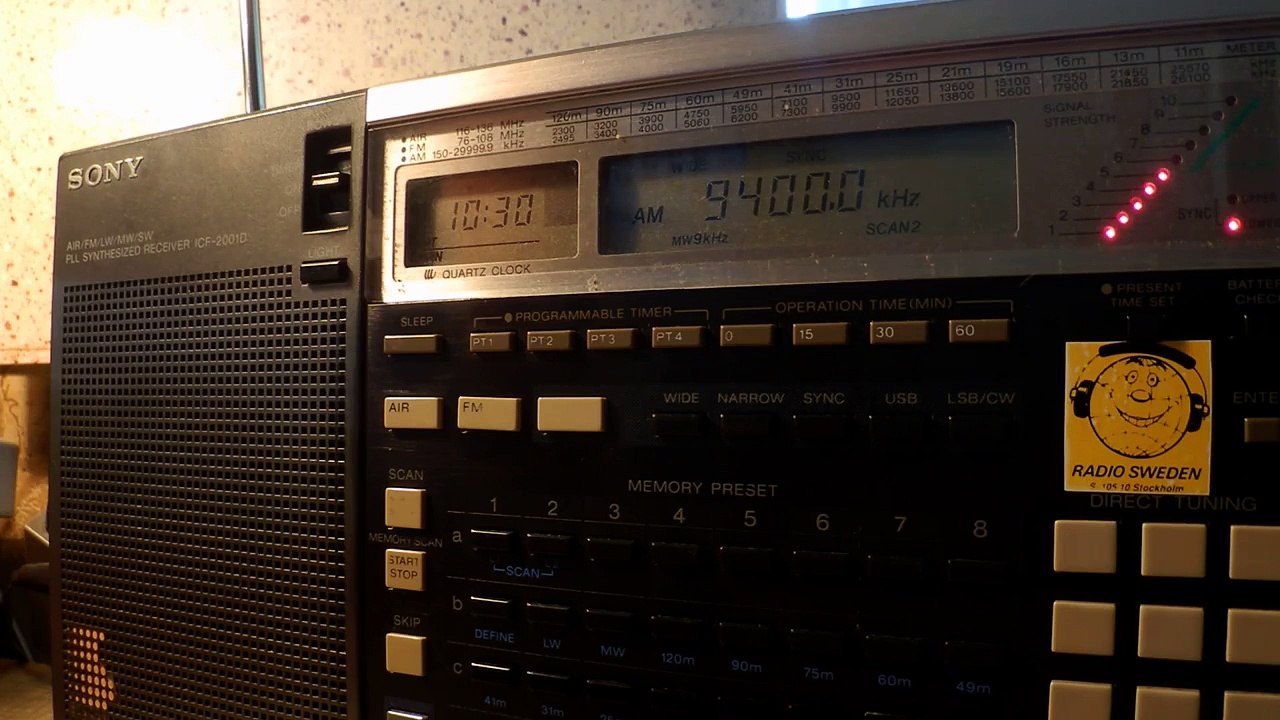 16 08 2015 UNIDentified station with Arabic music 1030 on 9400