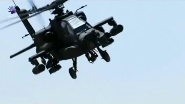Boeing AH-64 APACHE [1/4]
