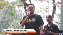 Black 505(4.40pm): Nik Nazmi addresses crowd