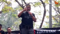 Black 505 (4.30pm): Khalid Samad giving speech at Padang Merbok