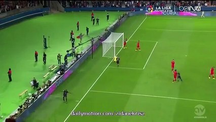 Télécharger la video: Blaise Matuidi 1:0 Amazing Goal HD | Paris Saint-Germain v. Ajaccio - Ligue 1 16.08.2015 HD