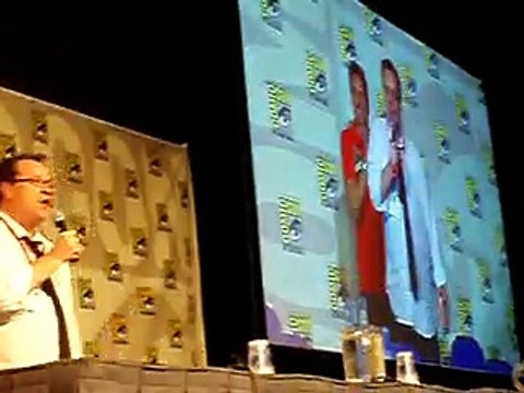David Tennant kisses John Barrowman