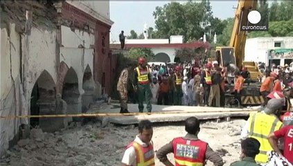 Pakistan'da intihar saldırısı