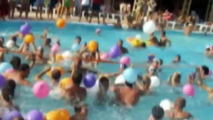 M&A - Estate 2010 Villaggio Minerva - Zucchero Animazione.mpg