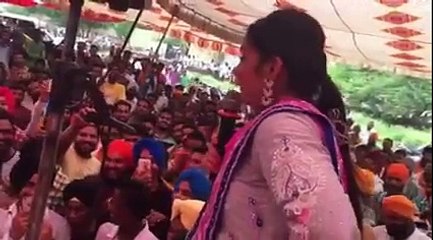 Pind Gehre Marda LIVE   Rupinder Handa   Latest Punjabi Songs 2015