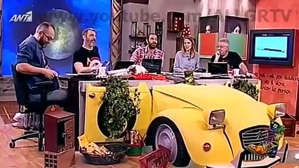 Ράδιο Αρβύλα - Ο Θεοδωράκης Ερμηνεύει Ρουβά / 27-4-2015