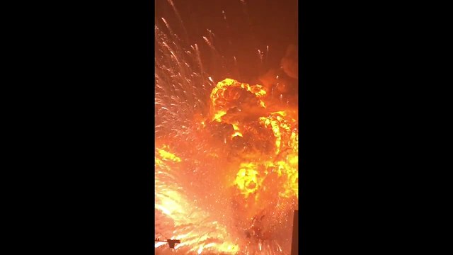 Confusion, Panic as Onlookers React to Tianjin Explosions