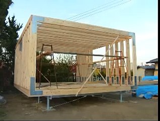 aero house : ultimate green transformation house