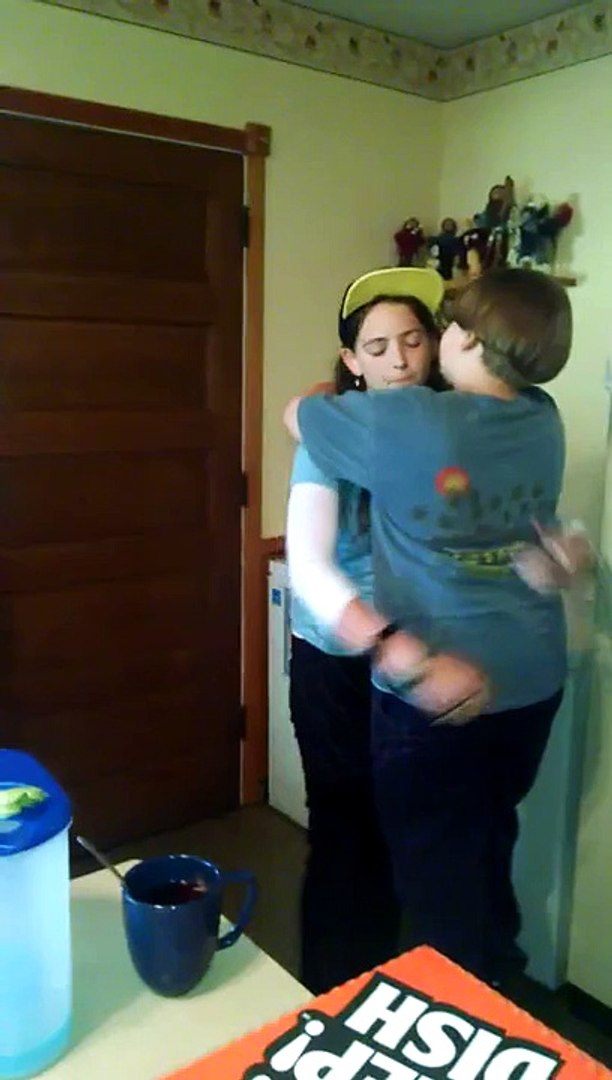 Family reality kids dancing!