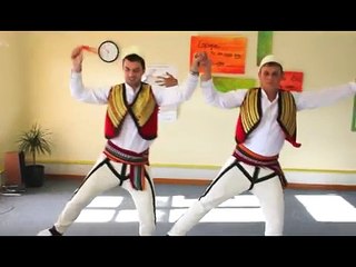 Danse traditionnelle Albanaise
